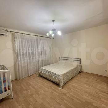 Продается 3-х комнатная квартира, 104 м²