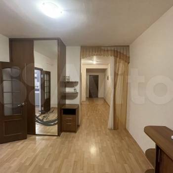 Продается 3-х комнатная квартира, 104 м²