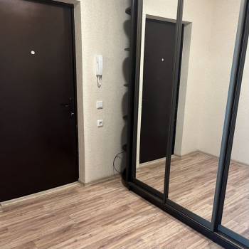 Продается 1-комнатная квартира, 43,1 м²