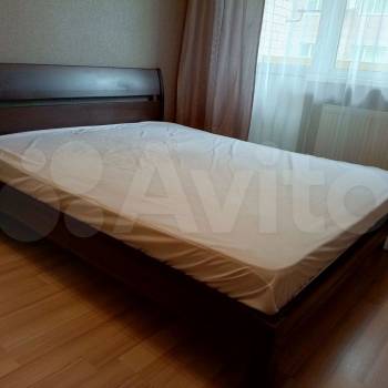 Сдается 1-комнатная квартира, 39 м²