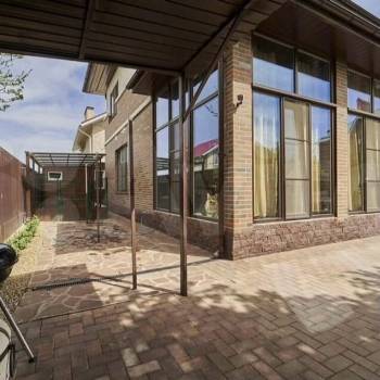 Продается Дом, 290 м²