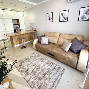 Сдается 1-комнатная квартира, 50 м²