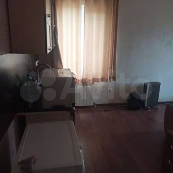 Продается 1-комнатная квартира, 32 м²