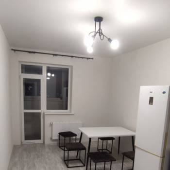 Сдается 1-комнатная квартира, 43 м²