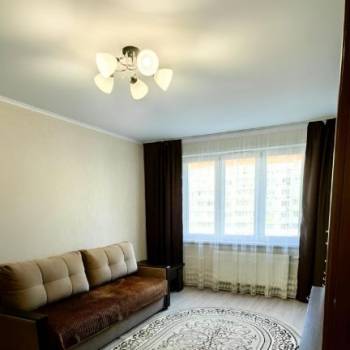 Сдается 1-комнатная квартира, 37,8 м²