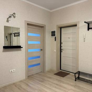 Сдается 2-х комнатная квартира, 64 м²