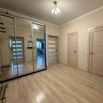 Сдается 2-х комнатная квартира, 64 м²