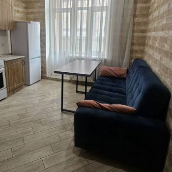 Сдается 1-комнатная квартира, 44 м²