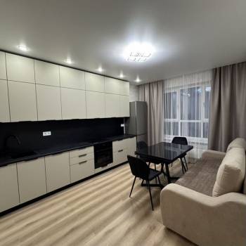 Сдается 2-х комнатная квартира, 63 м²