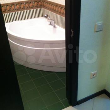 Продается 1-комнатная квартира, 48 м²