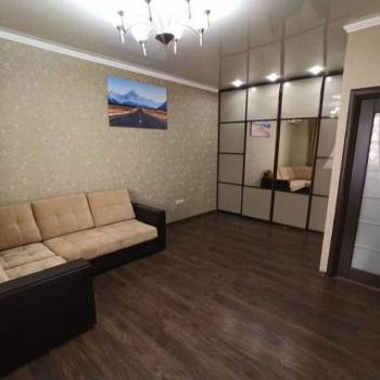 Сдается 1-комнатная квартира, 39 м²