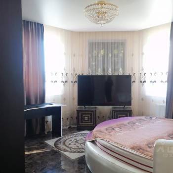 Продается 3-х комнатная квартира, 83 м²