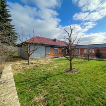 Продается Дом, 210 м²