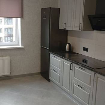 Сдается 1-комнатная квартира, 44 м²