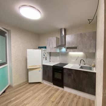 Сдается 1-комнатная квартира, 38 м²