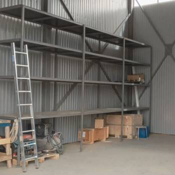 Сдается Нежилое помещение, 300 м²