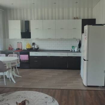 Продается Дом, 178 м²