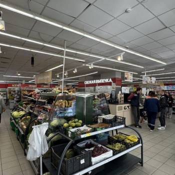 Продается Нежилое помещение, 715,6 м²