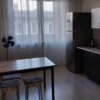 Сдается 1-комнатная квартира, 39 м²