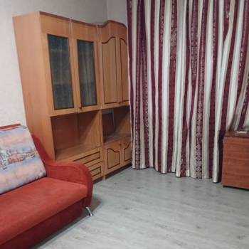 Сдается 1-комнатная квартира, 38 м²