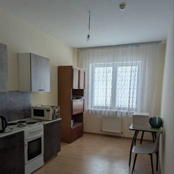 Сдается 1-комнатная квартира, 38,4 м²
