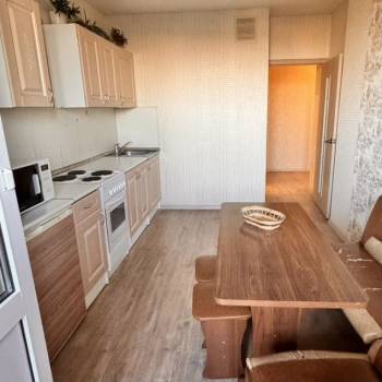 Сдается 1-комнатная квартира, 44 м²