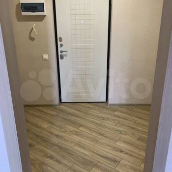 Продается 1-комнатная квартира, 32 м²