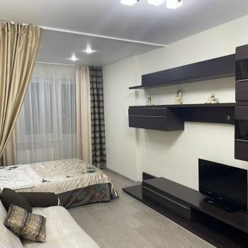 Сдается 2-х комнатная квартира, 60 м²