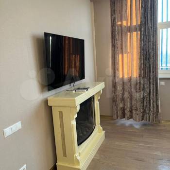 Сдается Многокомнатная квартира, 120 м²