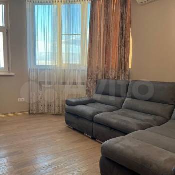 Сдается Многокомнатная квартира, 120 м²