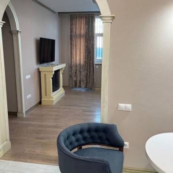 Сдается Многокомнатная квартира, 120 м²