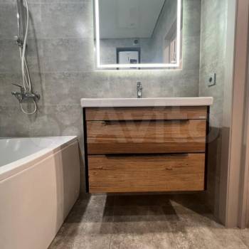 Продается 1-комнатная квартира, 52 м²