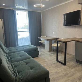 Продается 1-комнатная квартира, 52 м²
