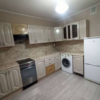 Сдается 2-х комнатная квартира, 58 м²