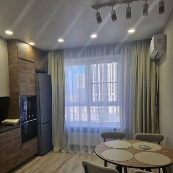 Сдается 1-комнатная квартира, 40 м²