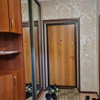 Продается 1-комнатная квартира, 45,7 м²