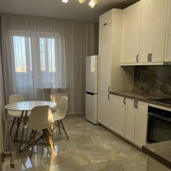 Продается 2-х комнатная квартира, 65,7 м²