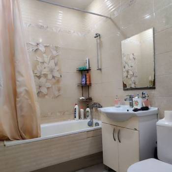 Сдается 2-х комнатная квартира, 64 м²