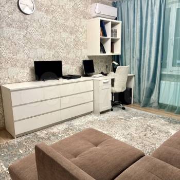 Сдается 2-х комнатная квартира, 75 м²