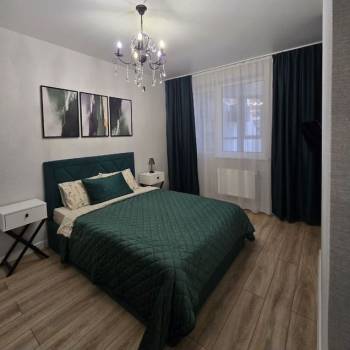 Сдается 1-комнатная квартира, 90 м²