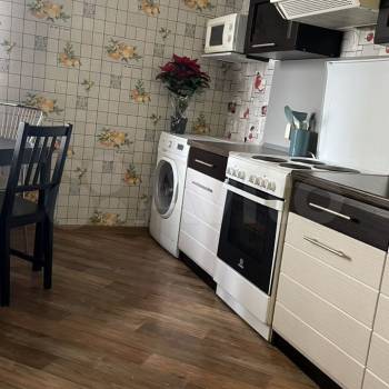 Сдается 1-комнатная квартира, 40 м²