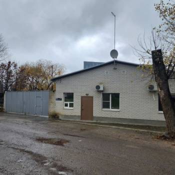 Сдается Нежилое помещение, 300 м²