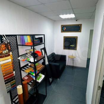 Продается Нежилое помещение, 300 м²