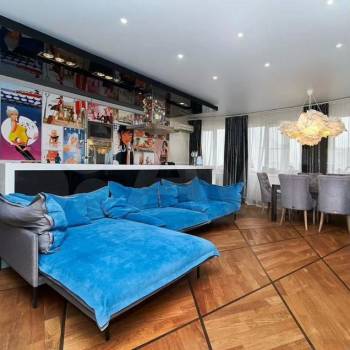 Продается Многокомнатная квартира, 127,7 м²