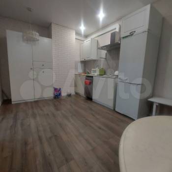Сдается 2-х комнатная квартира, 70 м²