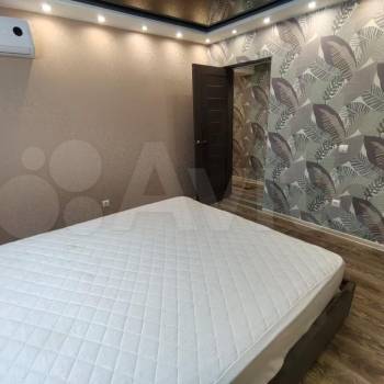 Сдается Многокомнатная квартира, 60 м²