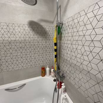 Продается 1-комнатная квартира, 42 м²