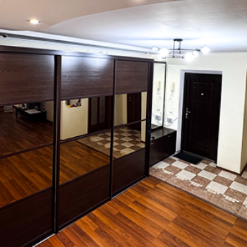 Продается 3-х комнатная квартира, 101 м²