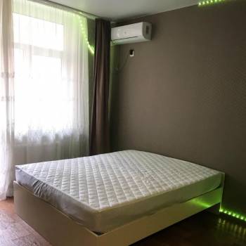 Сдается 1-комнатная квартира, 36,5 м²