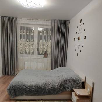 Сдается 1-комнатная квартира, 48 м²
